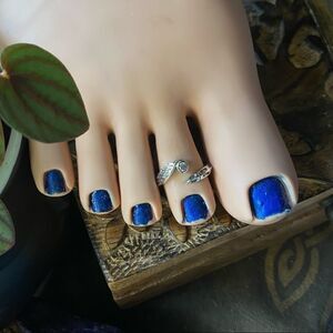 Wing And Claw Sterling Silver CZ Toe Ring